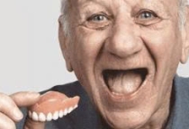 Hàm giả tháo lắp là gì? Giá, ưu nhược điểm và khi nào nên sử dụng hiệu quả