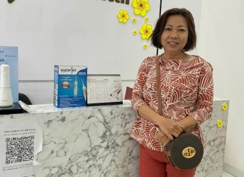 CHỊ CHÂU MỸ SAU DÁN SỨ TOÀN HÀM TẠI NHA KHOA SV 