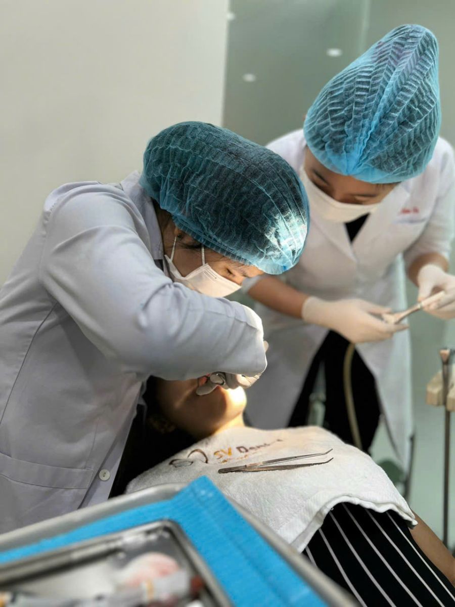 Hình ảnh trồng răng Implant tại nha khoa SV quận 3